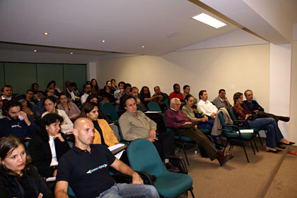 Platéia presente no evento.